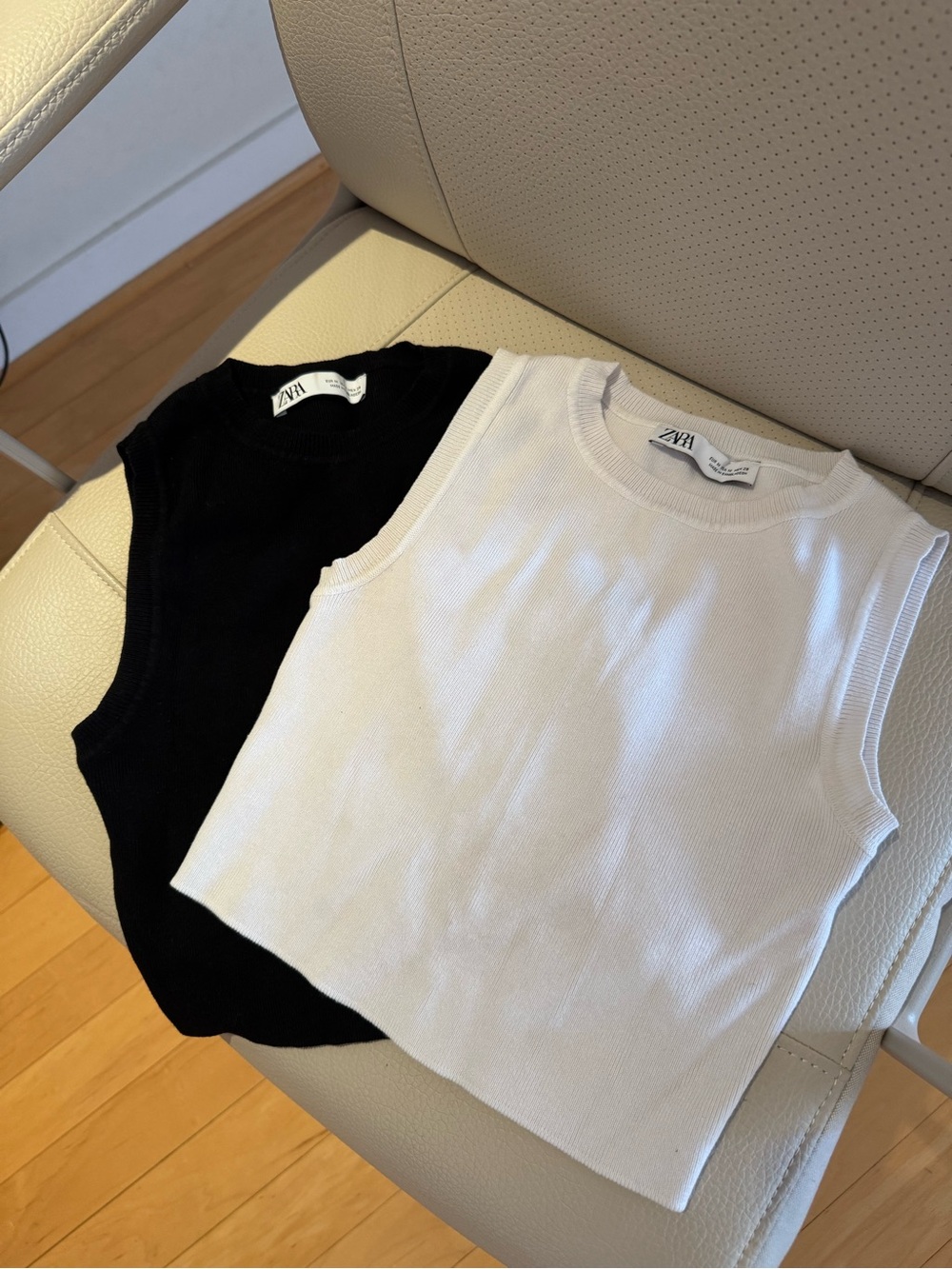Zara Ribbed Cropped Tank Tops